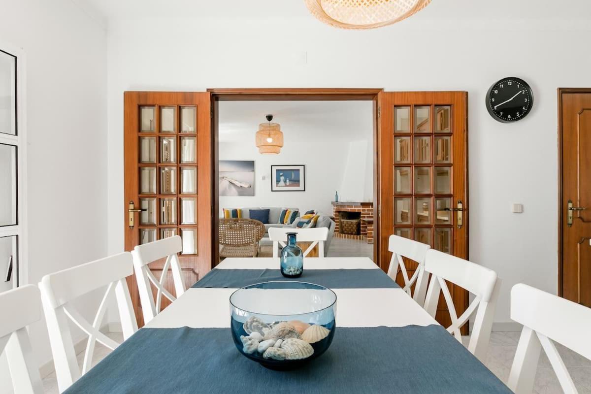 Beachfront Villa With Private Pool In Manta Rota Vila Nova de Cacela Dış mekan fotoğraf