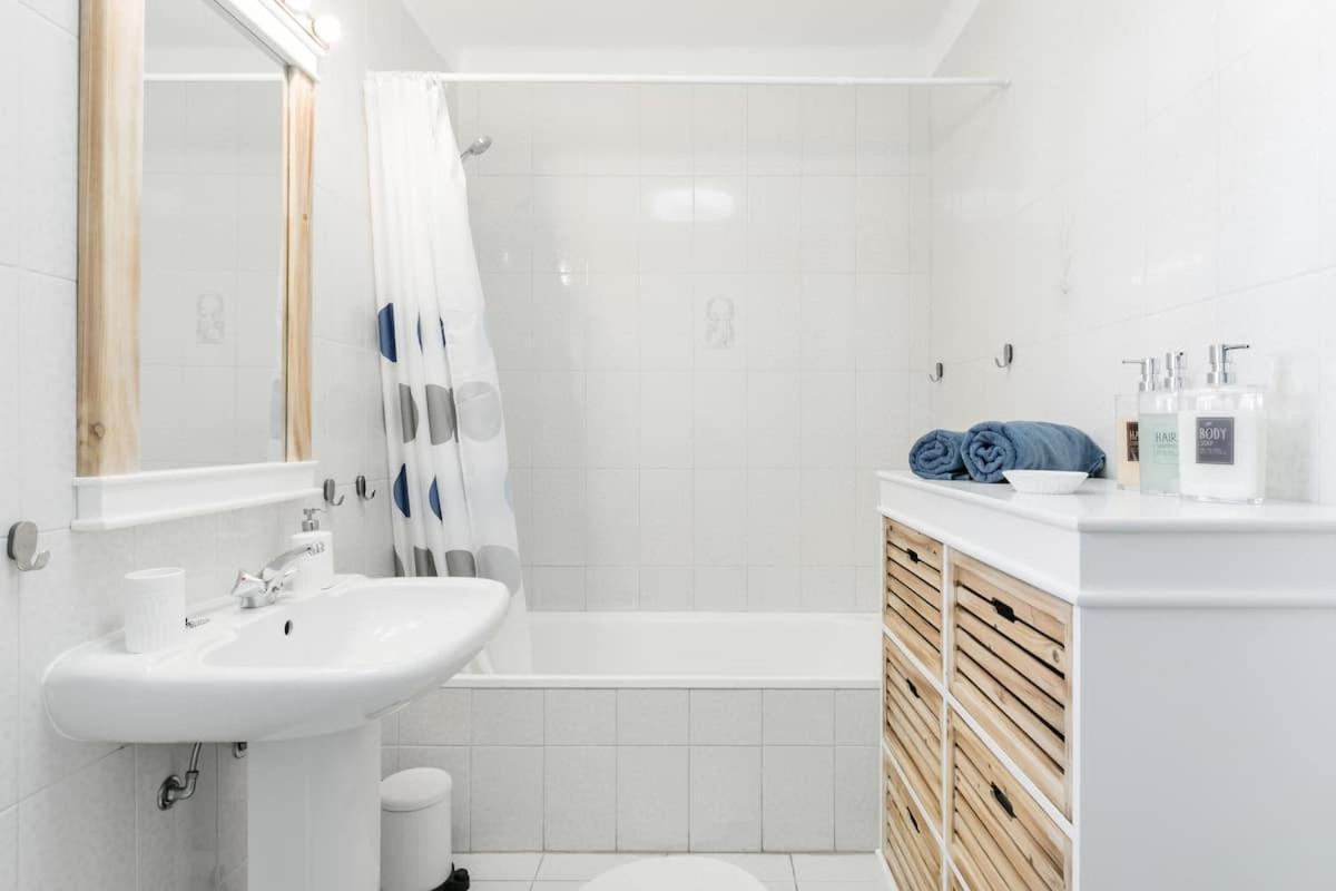 Beachfront Villa With Private Pool In Manta Rota Vila Nova de Cacela Dış mekan fotoğraf